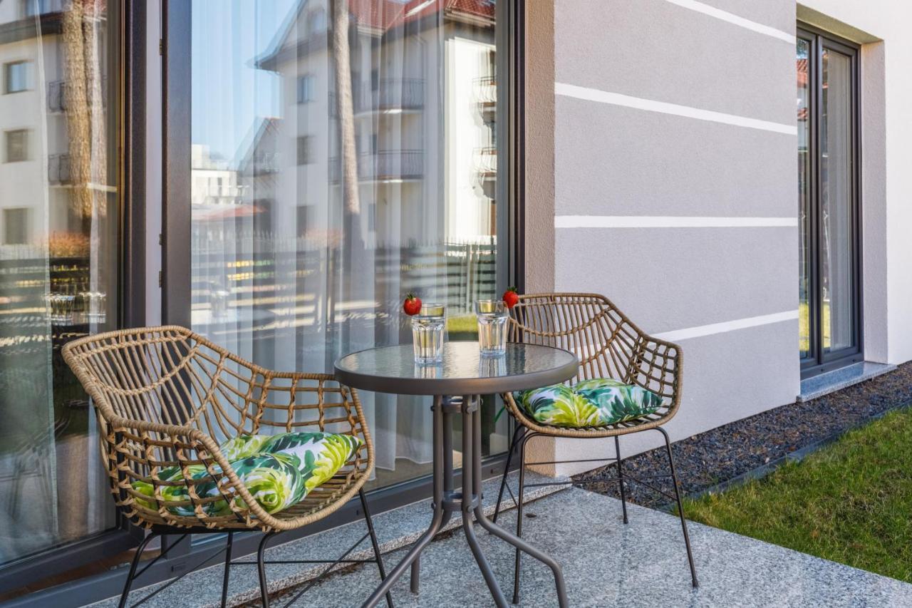 Apartment With Parking 500 M From The Sea By Noclegi Renters Мендзыводзе Экстерьер фото