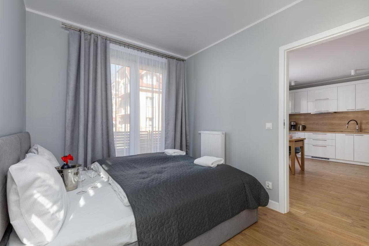 Apartment With Parking 500 M From The Sea By Noclegi Renters Мендзыводзе Экстерьер фото