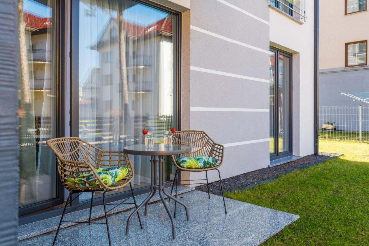 Apartment With Parking 500 M From The Sea By Noclegi Renters Мендзыводзе Экстерьер фото