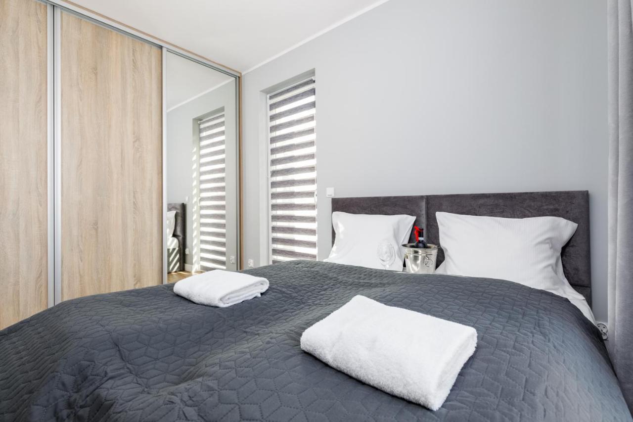 Apartment With Parking 500 M From The Sea By Noclegi Renters Мендзыводзе Экстерьер фото