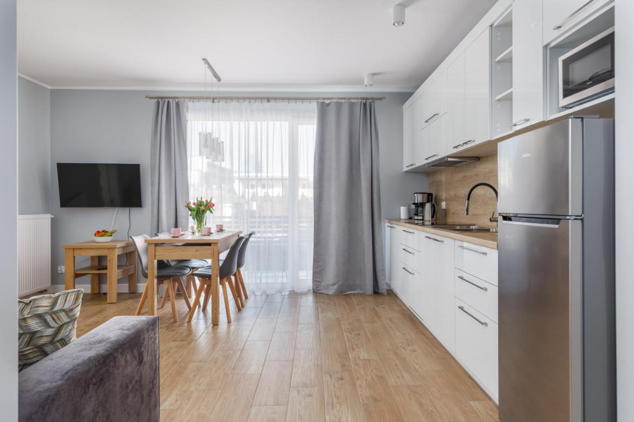 Apartment With Parking 500 M From The Sea By Noclegi Renters Мендзыводзе Экстерьер фото
